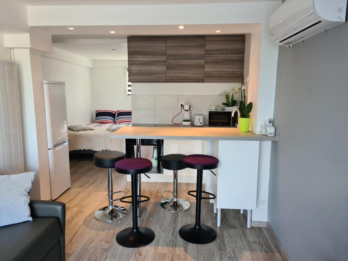 Spacieux Studio Dans Le Beaujolais Saint-Georges-de-Reneins Eksteriør bilde