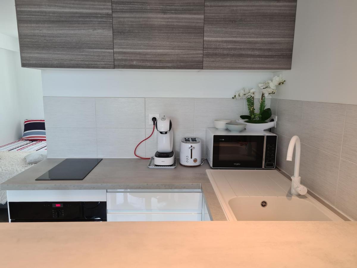 Spacieux Studio Dans Le Beaujolais Saint-Georges-de-Reneins Eksteriør bilde
